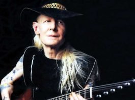 Johnny Winter as tatuagens não enganam