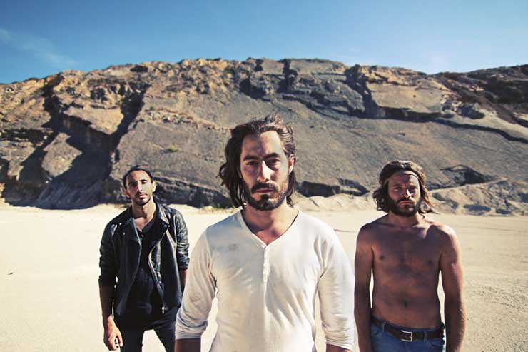 LOS WAVES