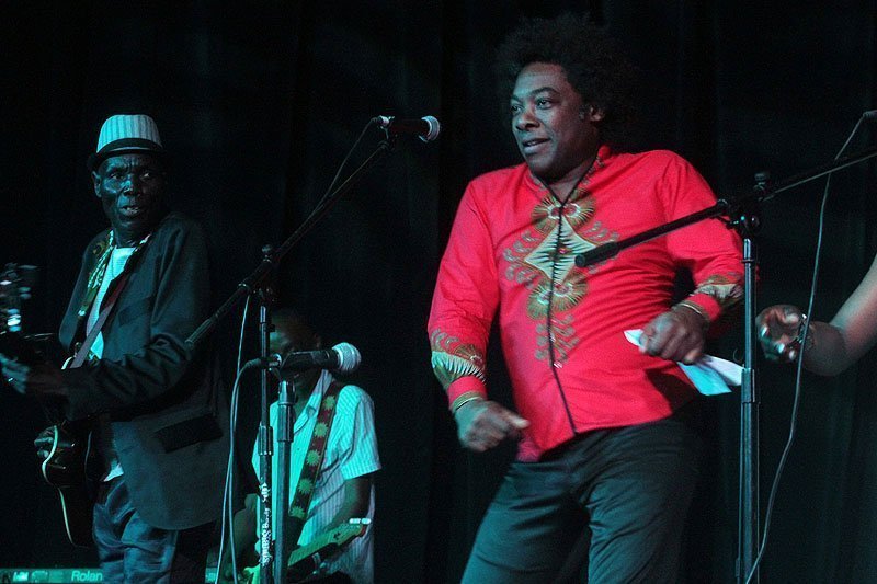Stewart Sukuma dia 8 novembro  coliseu dos recreios