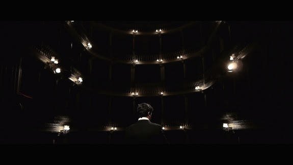 Helder Moutinho  apresenta o video de  “Já não te Espero”