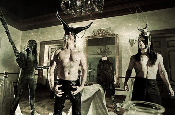 Bizarra Locomotiva convidados especiais dos Moonspell