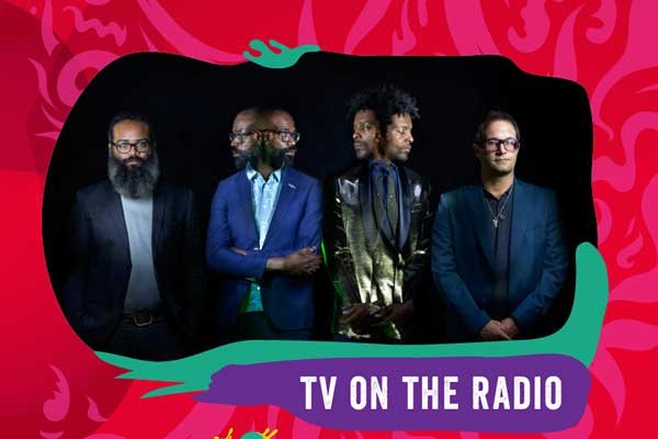 TV ON THE RADIO NO VODAFONE PAREDES DE COURA 2015