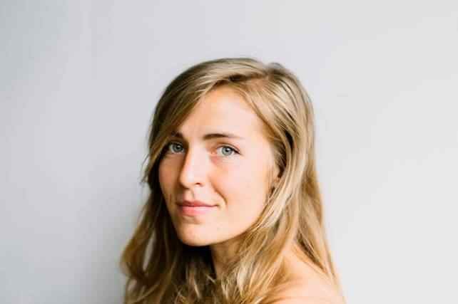 Canadiana Hannah Epperson estreia-se em Portugal