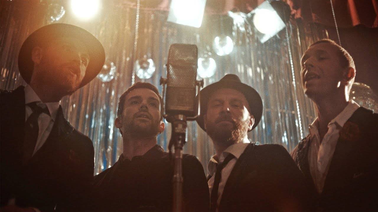 COLDPLAY lançam novo vídeo para tema “Cry Cry Cry”!