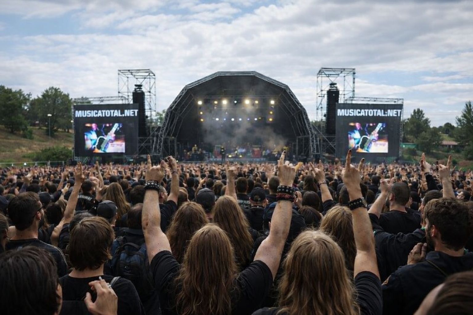 A Viagem que o Mundo Sempre Precisou: Heavy Metal do Princípio ao Fim