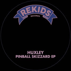Huxley “Pinball Skizzard”: o single da semana que acelera sem pedir licença