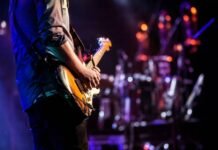Quem são os artistas açorianos que estão a conquistar Portugal em 2026?