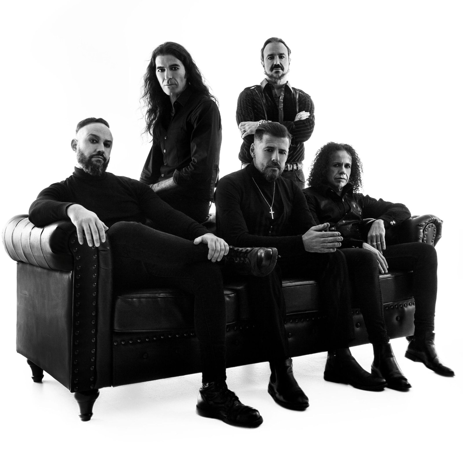 Moonspell lançam “Far From God”, o novo álbum que recupera a essência do metal gótico