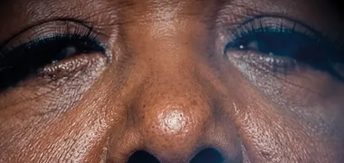 Cesária Évora regressa com dez gravações inéditas em ‘Reina da Morna’