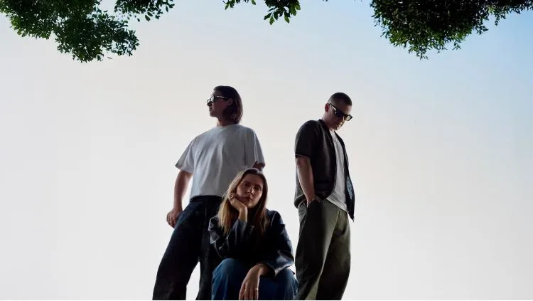 Jungle lançam ‘Sunshine’: o novo capítulo de uma banda que já não precisa de provar nada