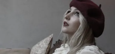 Carolina Quintas transforma “as coisas que não disse” no primeiro EP e prepara estreia nas Festas do Mar