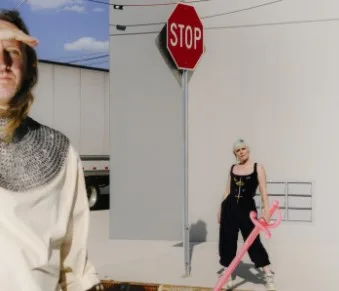 Sylvan Esso apresentam novo single ‘On & On’ antes do álbum ‘Ow ∞’