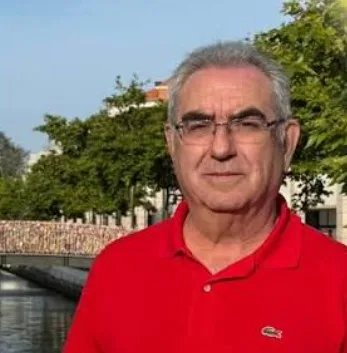 António Emiliano: o produtor que começava a construir as canções antes do estúdio