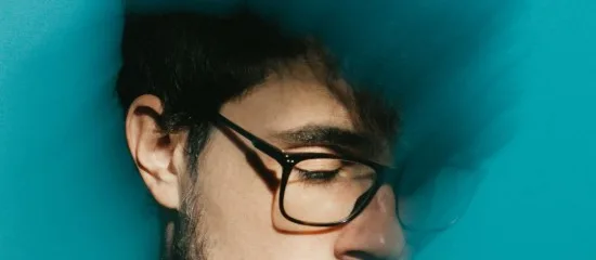 Pedro da Linha transforma a melancolia em dança em Música Menor mas Feliz
