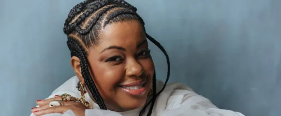 Janine Mathias regressa a Portugal com “Devoção” e O RAP do meu Samba