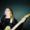 Julia Jacklin lança novo álbum esta sexta-feira e regressa a Lisboa em março