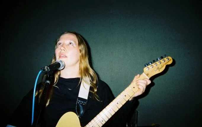 Julia Jacklin lança novo álbum esta sexta-feira e regressa a Lisboa em março
