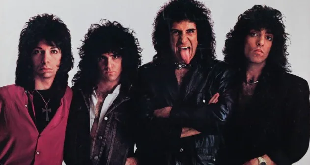 O dia em que os KISS tiraram a maquilhagem