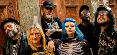 808 Punks enfrenta o machismo com o videoclipe de «Respeita as Mina»