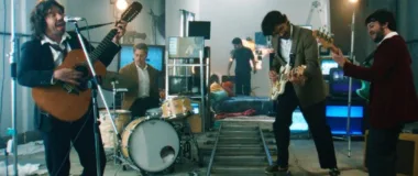 Maglore transforma “Tudo Bem” num encontro entre música e imagem