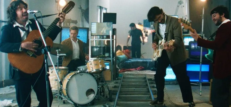 Maglore transforma “Tudo Bem” num encontro entre música e imagem