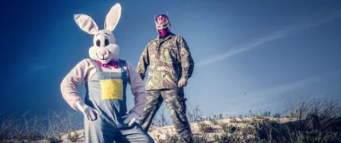 Pink Pussycats From Hell lançam Hellectricless, o álbum acústico inspirado num apagão
